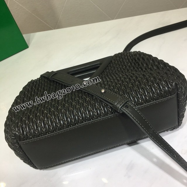 Bottega veneta高端女包 8546B BV寶緹嘉2021包包最新triangle倒三角手提單肩斜挎包三角包  gxz1258